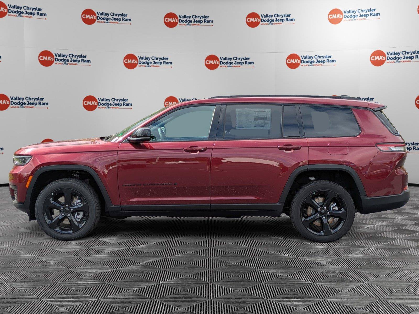 New 2025 Jeep Grand Cherokee L Altitude AWD/4WD image 8