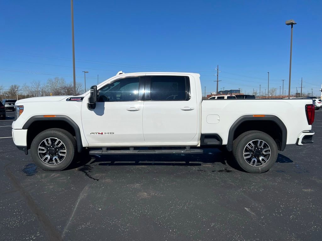 Used 2020 GMC Sierra 2500 AT4 w/ AT4 Premium Package image 3