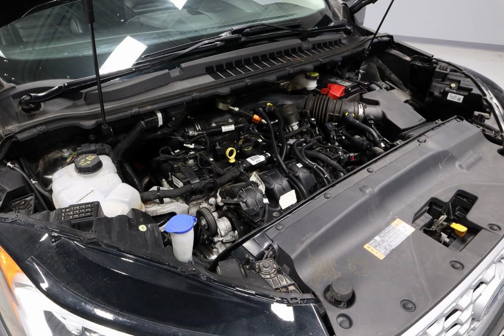 Certified 2024 Ford Edge SEL image 18