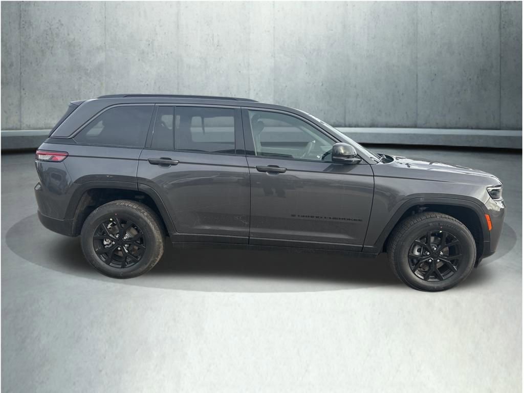 New 2026 Jeep Grand Cherokee Altitude AWD/4WD image 5