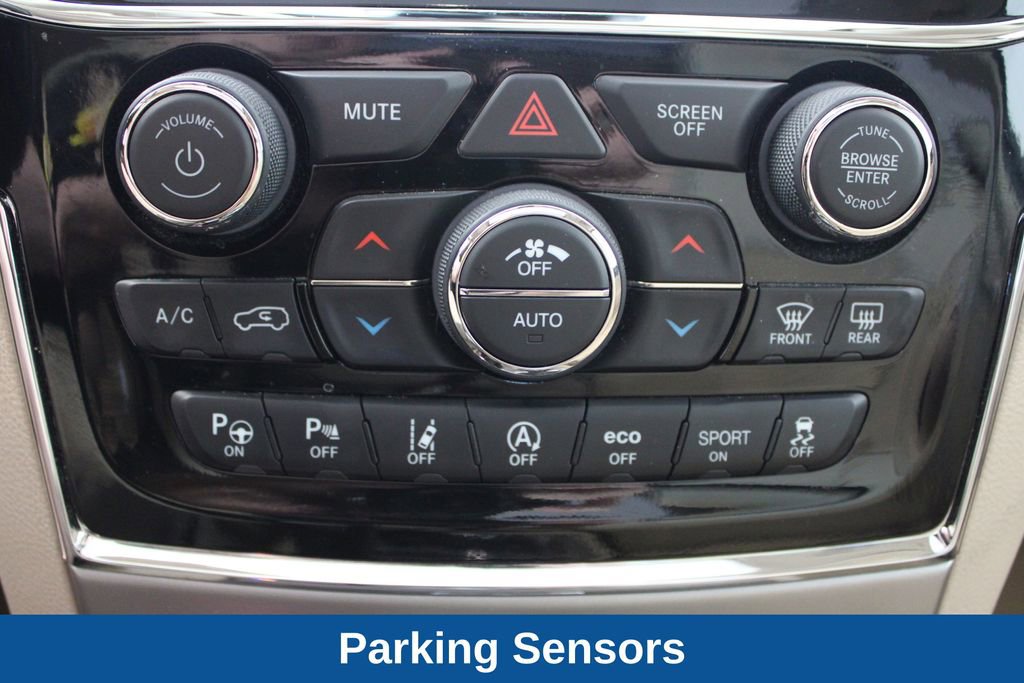 Used 2021 Jeep Grand Cherokee Overland AWD/4WD image 9