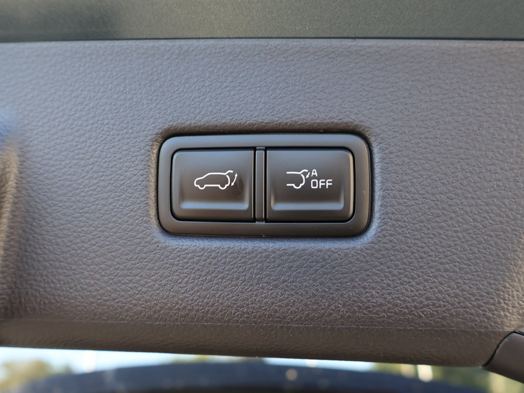 New 2027 Kia Carnival SX w/ Dark Edition Package FWD image 19