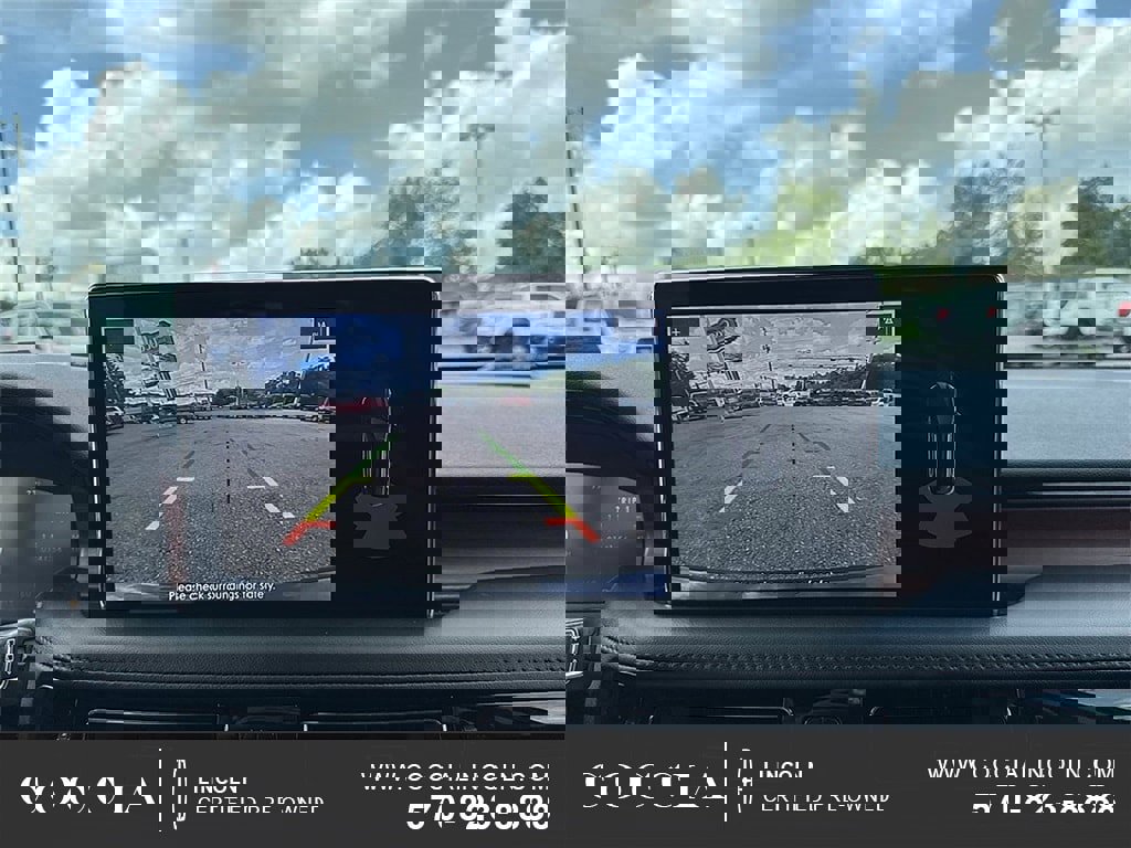 Certified 2023 Lincoln Nautilus Reserve image 35