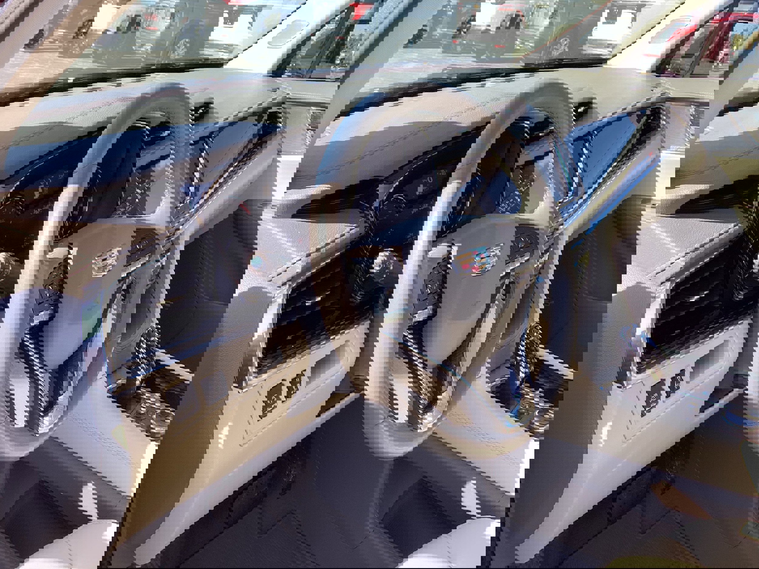 Used 2020 Cadillac XT6 Premium Luxury image 11