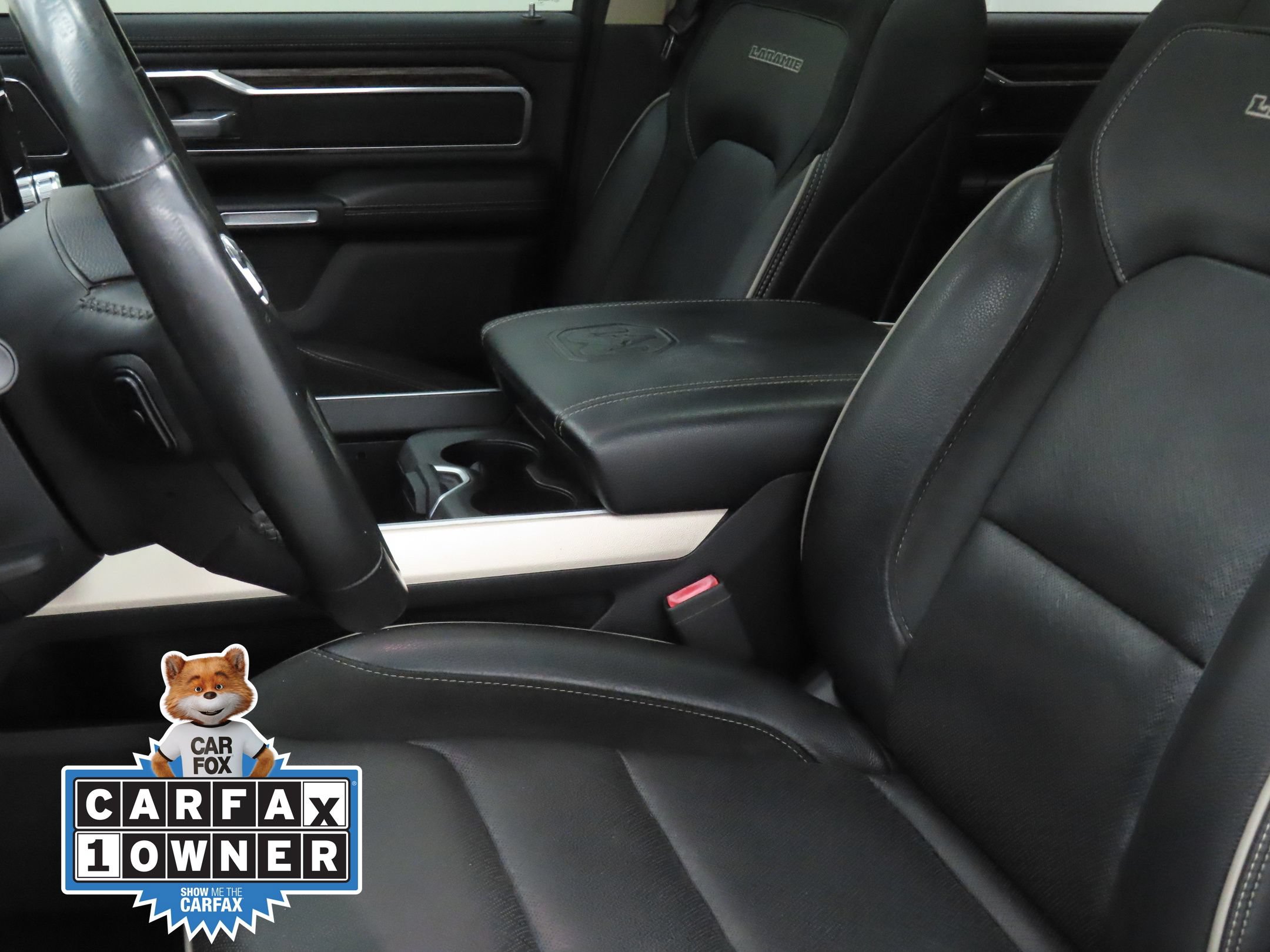 Used 2019 RAM 1500 Laramie AWD/4WD image 11