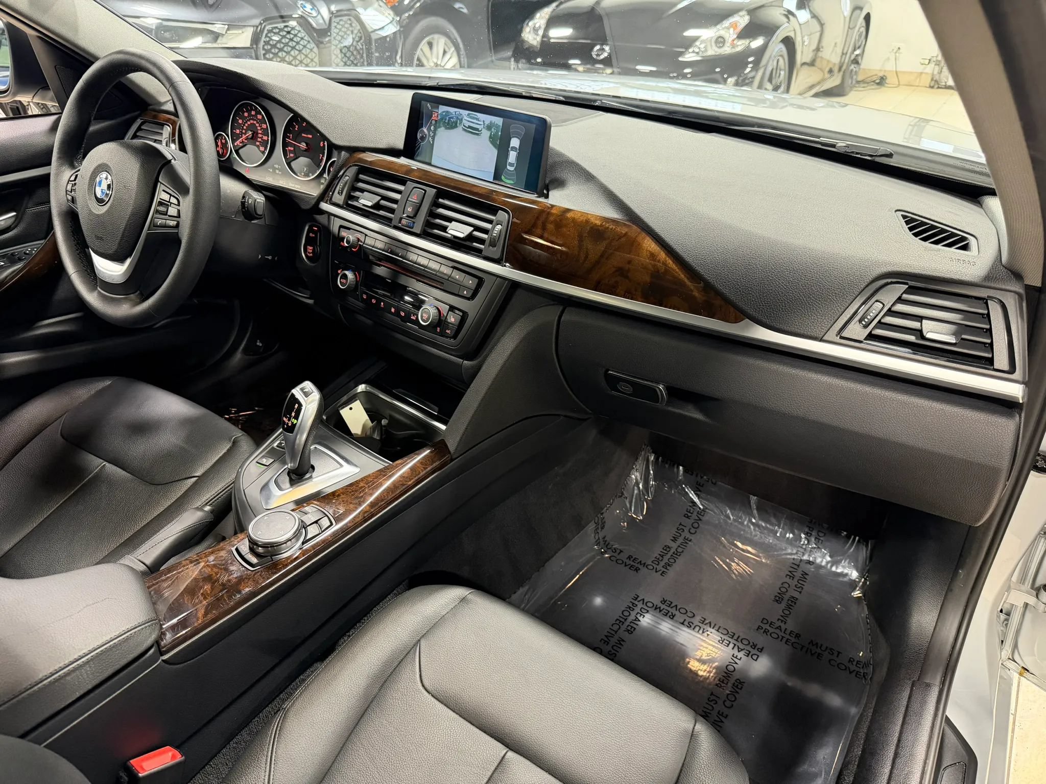 Used 2015 BMW 328i xDrive Sedan AWD/4WD image 13