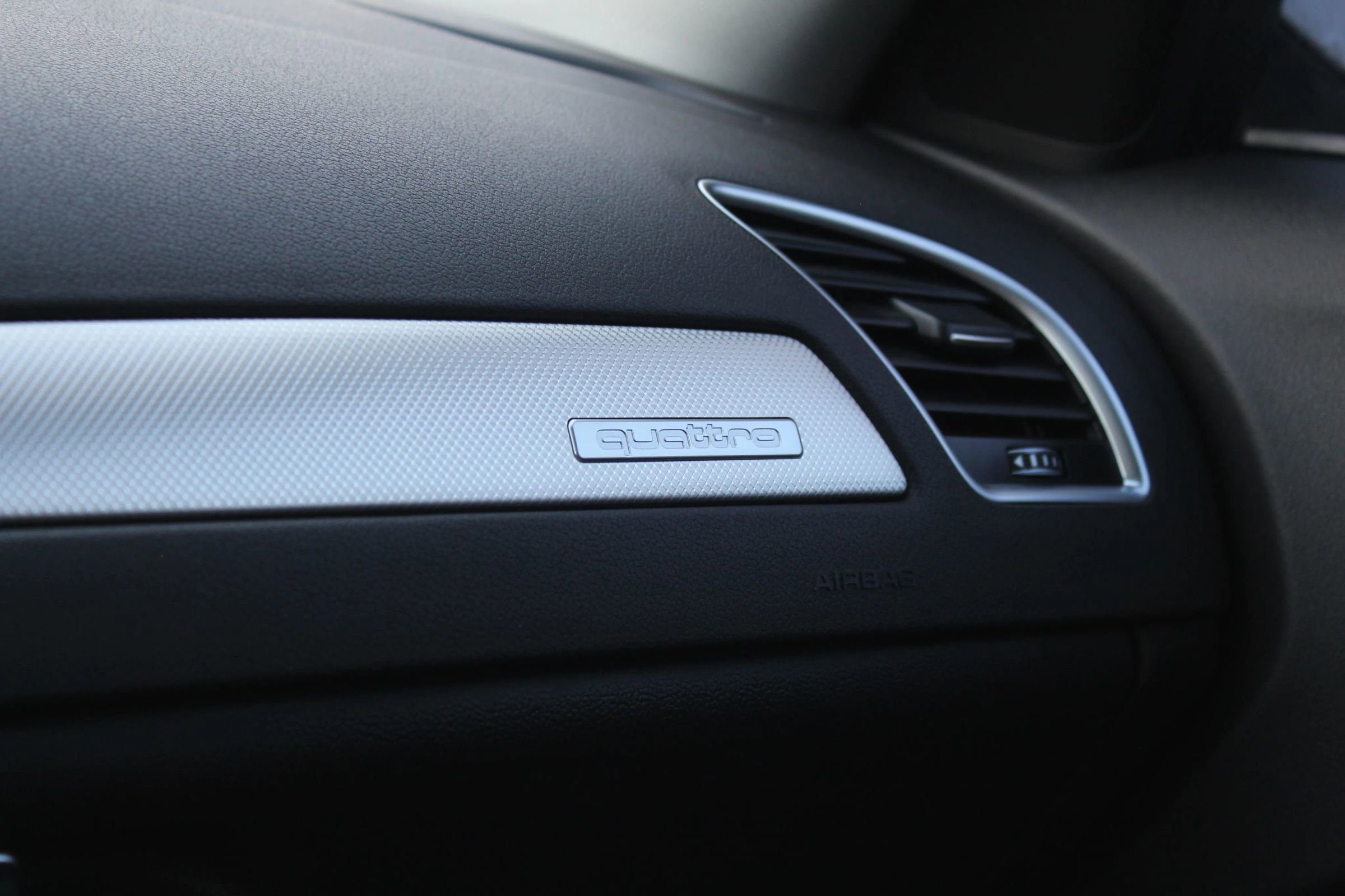 Used 2015 Audi A4 2.0T Premium w/ Audi MMI Navigation image 35