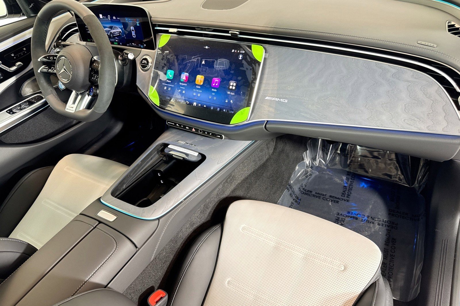 New 2026 Mercedes-Benz E 53 AMG e 4MATIC Sedan image 27