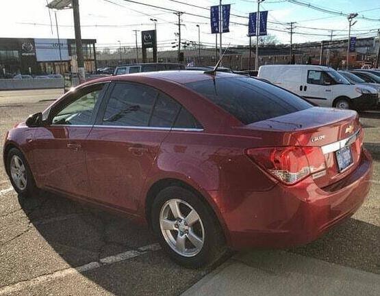 Used 2014 Chevrolet Cruze LT FWD image 3