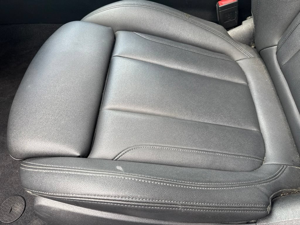 Used 2019 BMW 330i xDrive Sedan w/ Driving Assistance Package AWD/4WD image 31