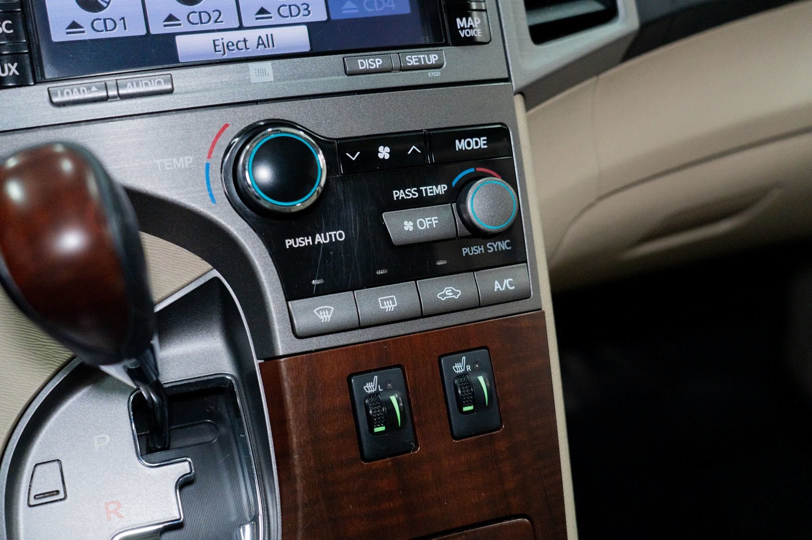Used 2011 Toyota Venza AWD w/ Premium Pkg #2 image 41