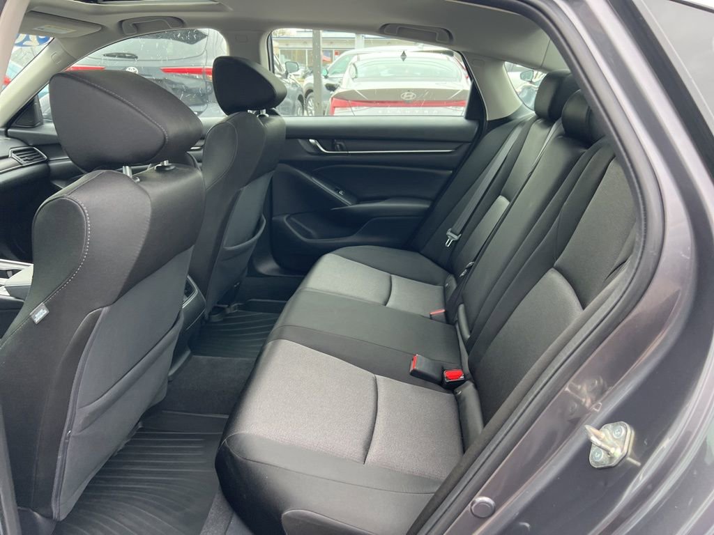 Used 2020 Honda Accord EX image 24