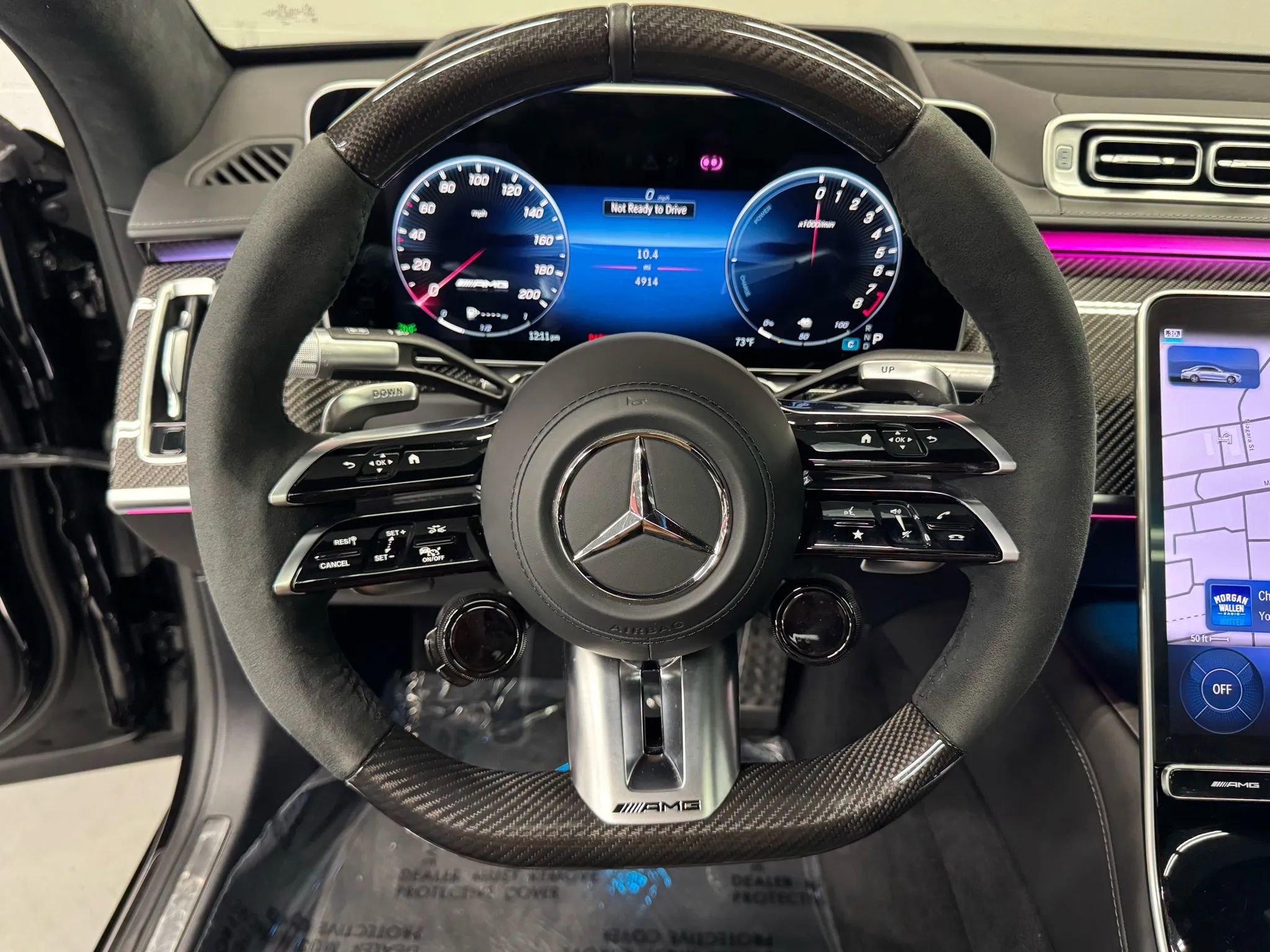 Used 2024 Mercedes-Benz S 63 AMG S w/ Carbon Fiber Exterior Package image 39