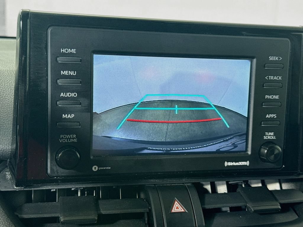 Certified 2020 Toyota RAV4 XLE w/ Convenience Package AWD/4WD image 13