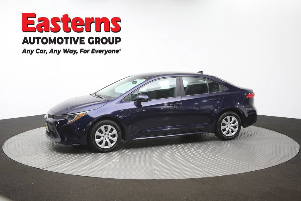 Used 2021 Toyota Corolla LE FWD image 57