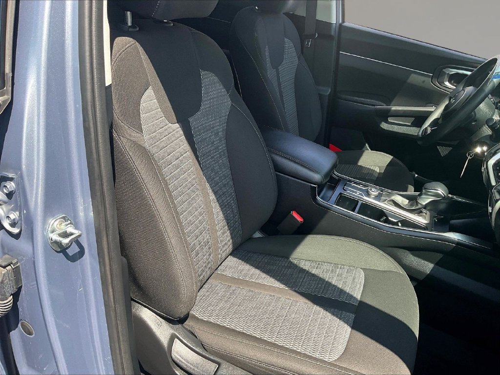 Used 2022 Kia Sorento LX FWD image 29