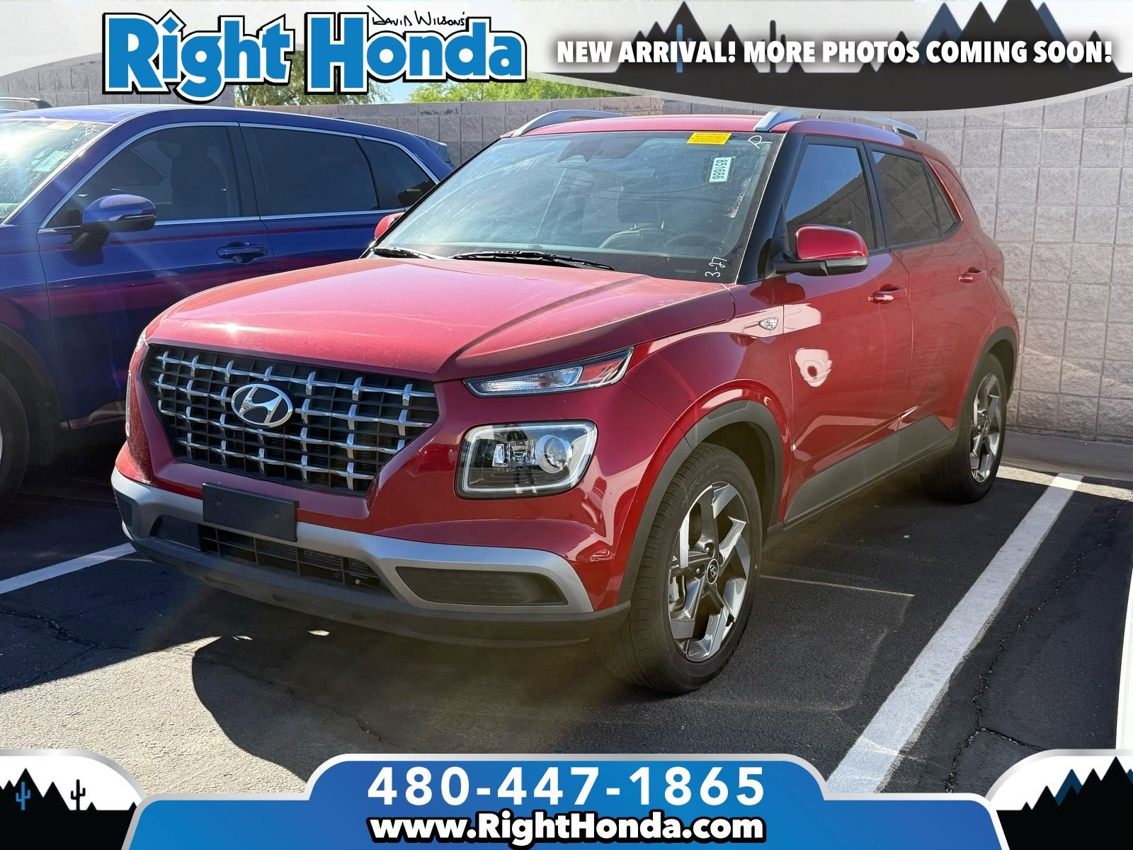 Used 2023 Hyundai Venue Limited image 1