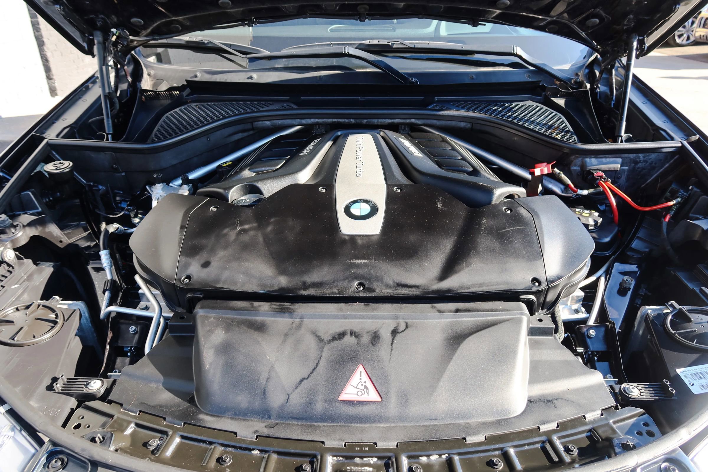 Used 2014 BMW X5 xDrive50i image 32