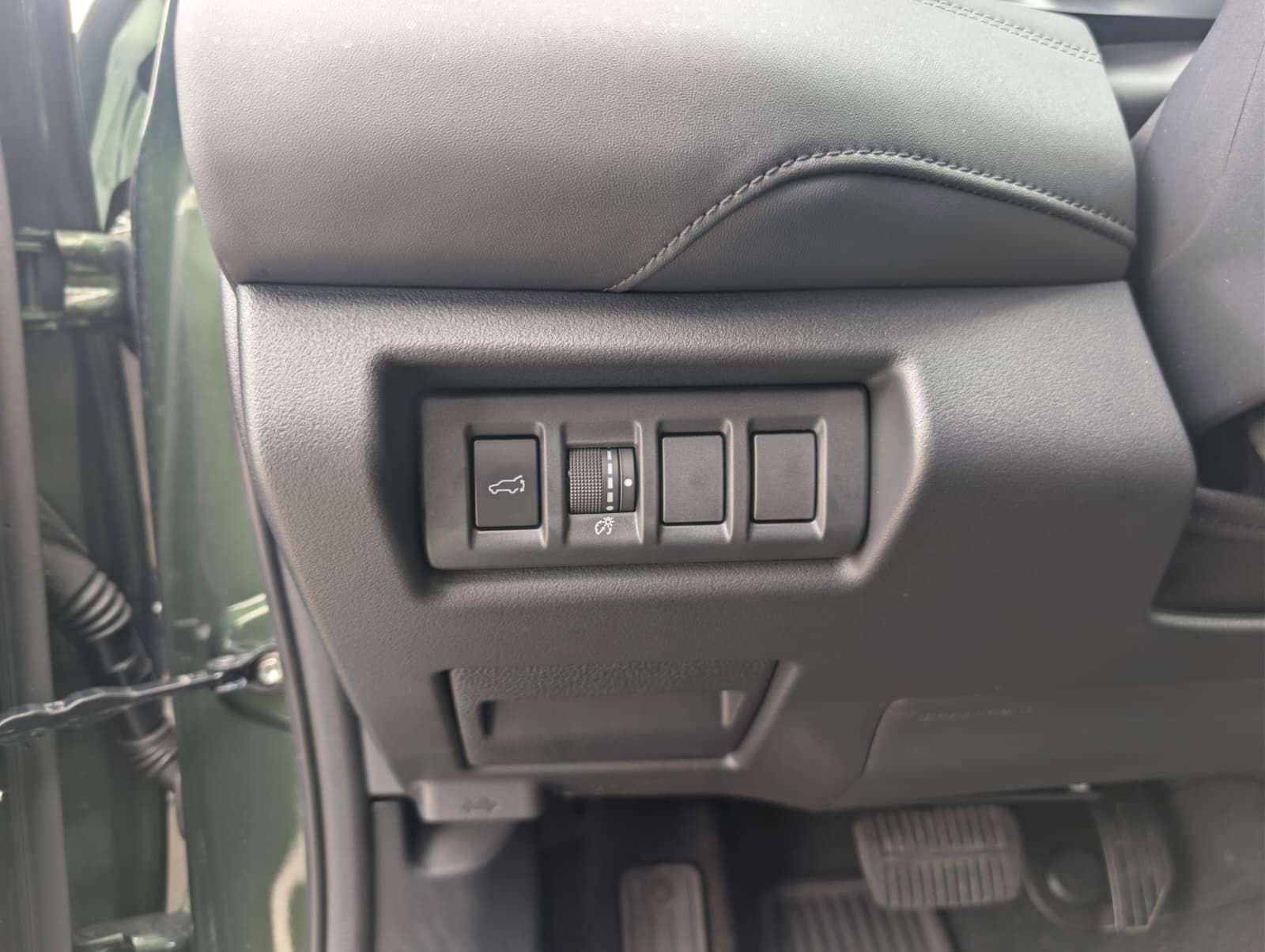 Certified 2026 Subaru Outback Touring AWD/4WD image 14