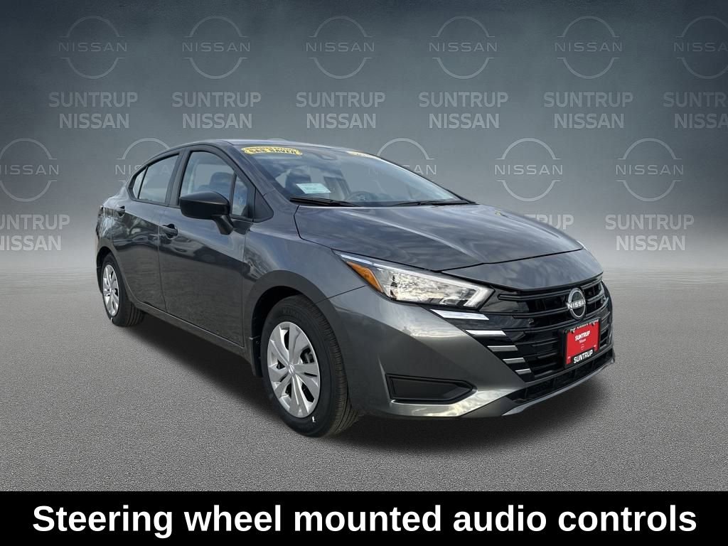 Used 2025 Nissan Versa S w/ Trunk Package image 9