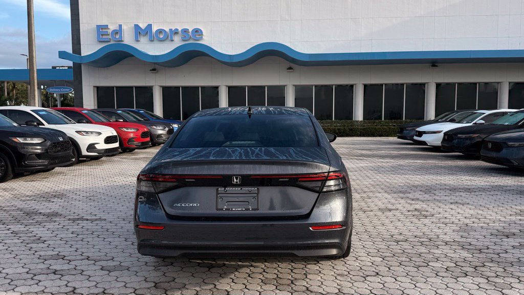 Used 2023 Honda Accord LX image 11