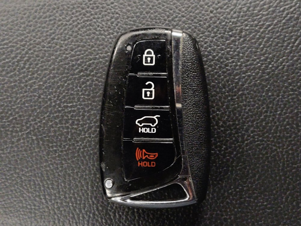 Used 2018 Hyundai Santa Fe Sport 2.0T AWD/4WD image 32