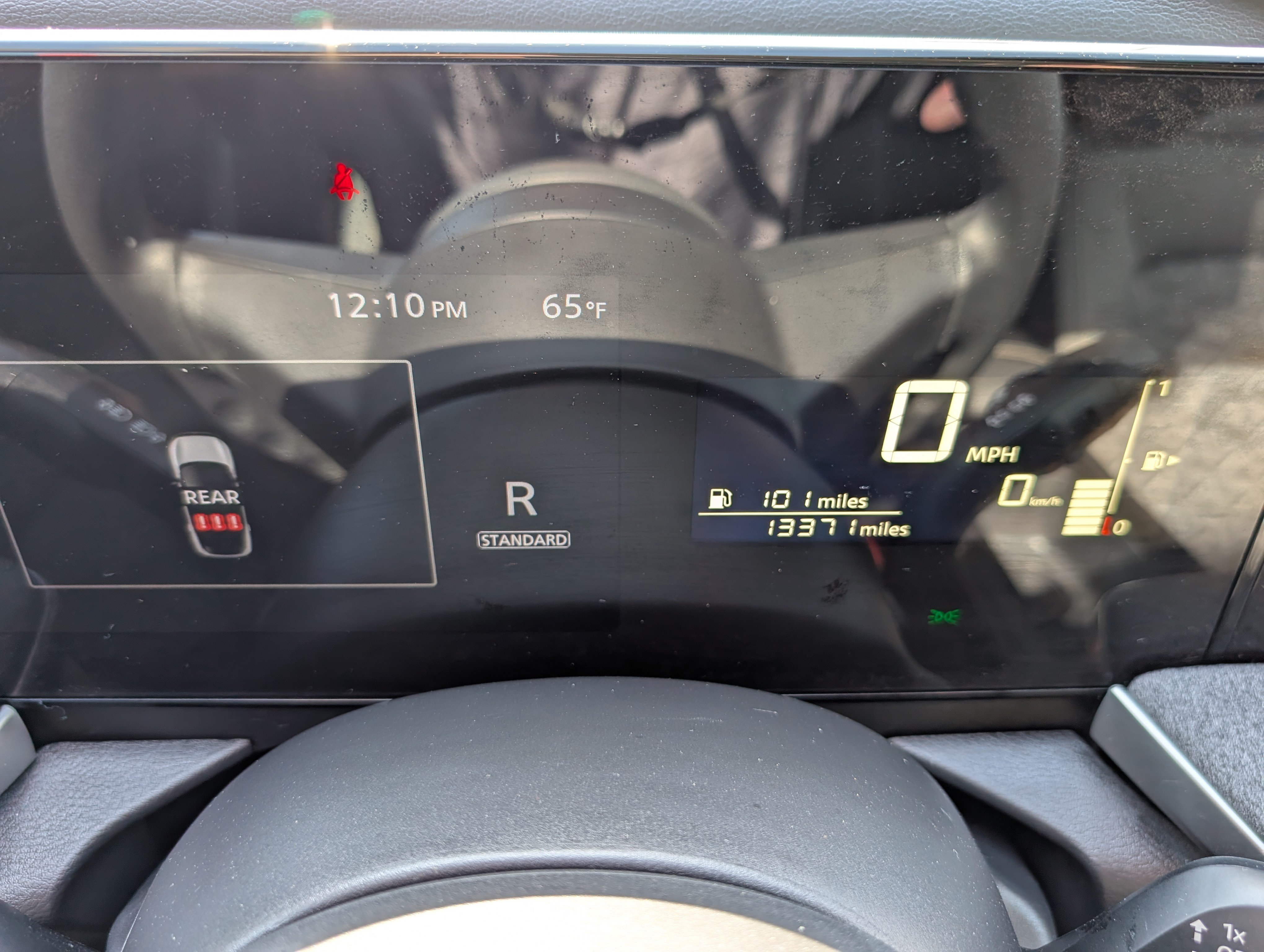 Certified 2025 Nissan Kicks SV AWD/4WD image 26