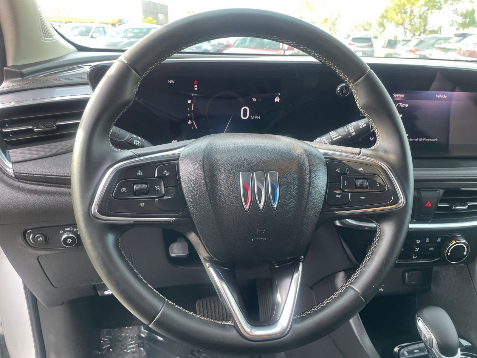 Used 2025 Buick Encore GX Preferred image 28