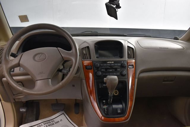 Used 1999 Lexus RX 300 4WD image 8
