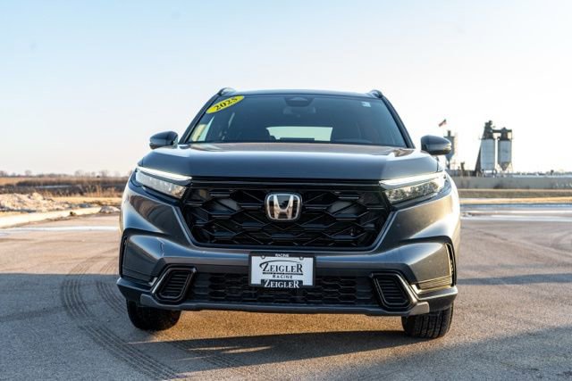 Certified 2025 Honda CR-V Sport image 2