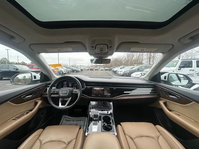 Used 2020 Audi Q8 Prestige AWD/4WD image 2