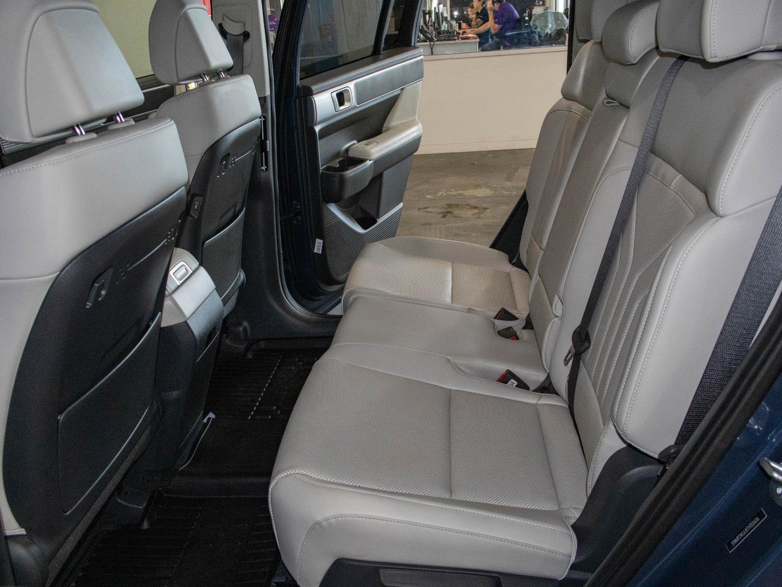 Used 2026 Hyundai Santa Fe SEL image 13