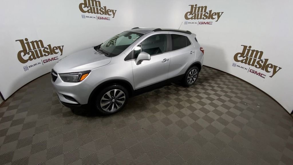 Used 2022 Buick Encore Preferred w/ Safety Package image 4