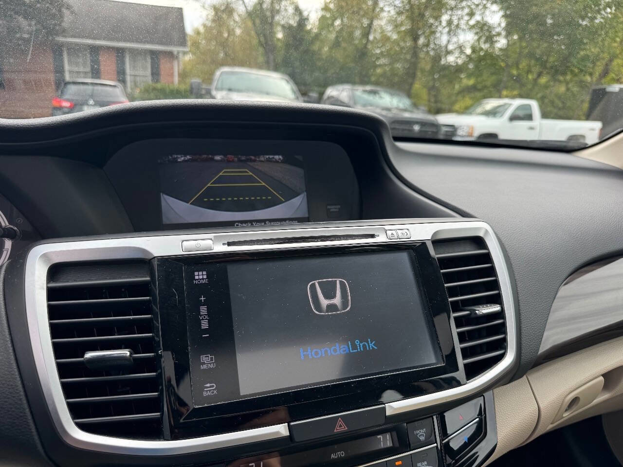 Used 2016 Honda Accord EX image 13