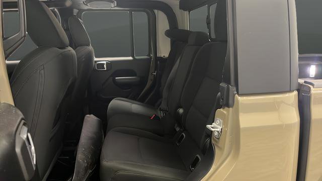 Used 2020 Jeep Gladiator Sport w/ Quick Order Package 24S AWD/4WD image 22