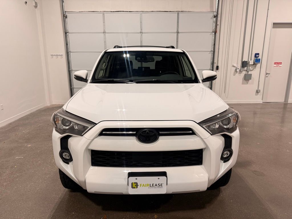 Used 2022 Toyota 4Runner SR5 Premium w/ Moonroof Package image 2