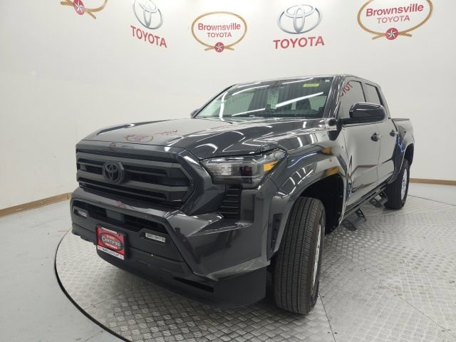 Used 2025 Toyota Tacoma SR5 image 2