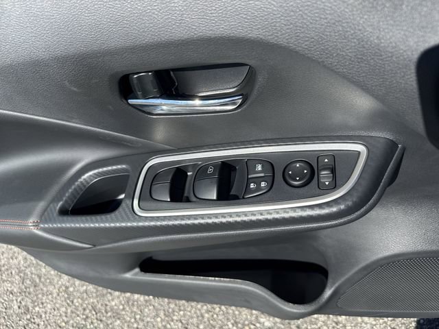 Used 2025 Nissan Versa SR w/ Trunk Package FWD image 26