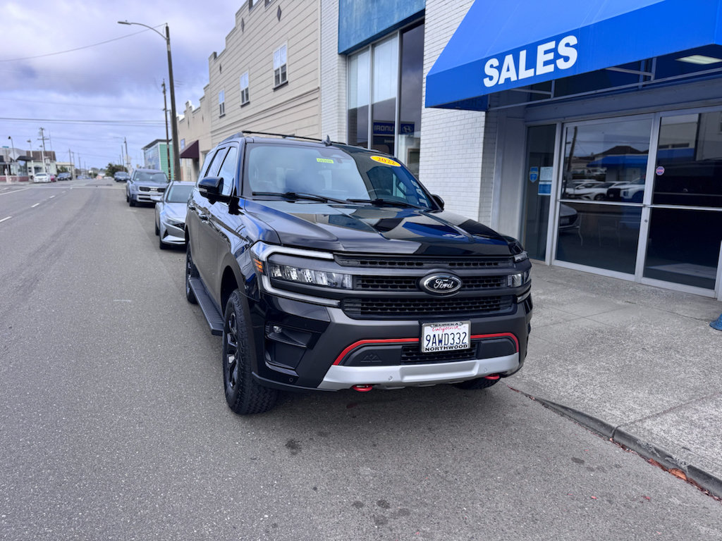 Used 2022 Ford Expedition Timberline AWD/4WD image 3