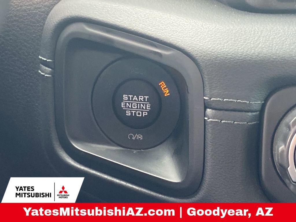 Used 2024 Jeep Wrangler Unlimited Sahara w/ Technology Group image 13