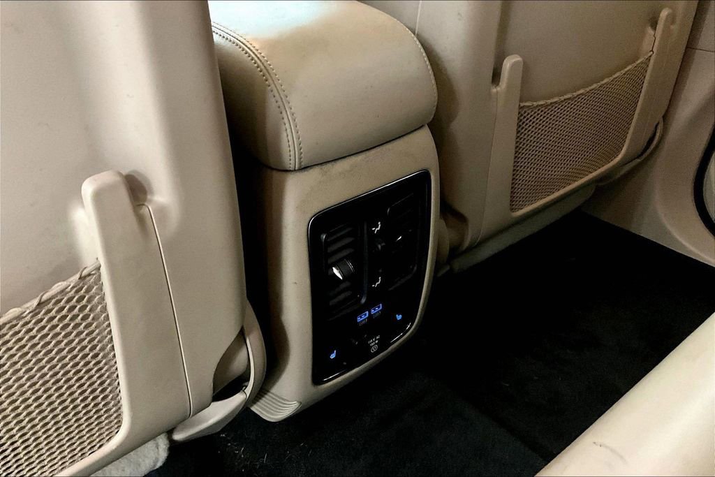 Used 2015 Jeep Grand Cherokee Limited image 10
