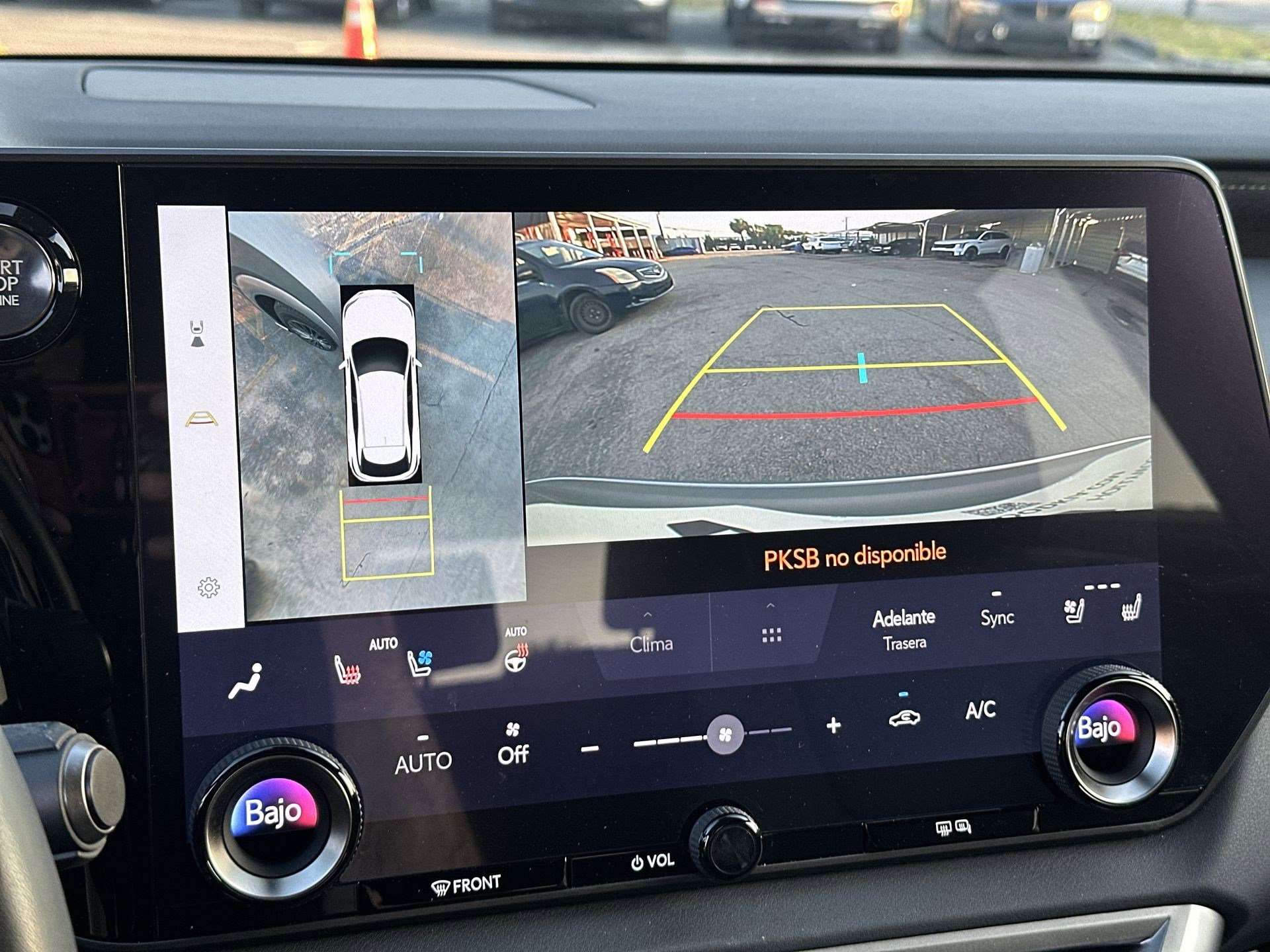 Used 2024 Lexus RX 350 w/ Convenience Package image 23