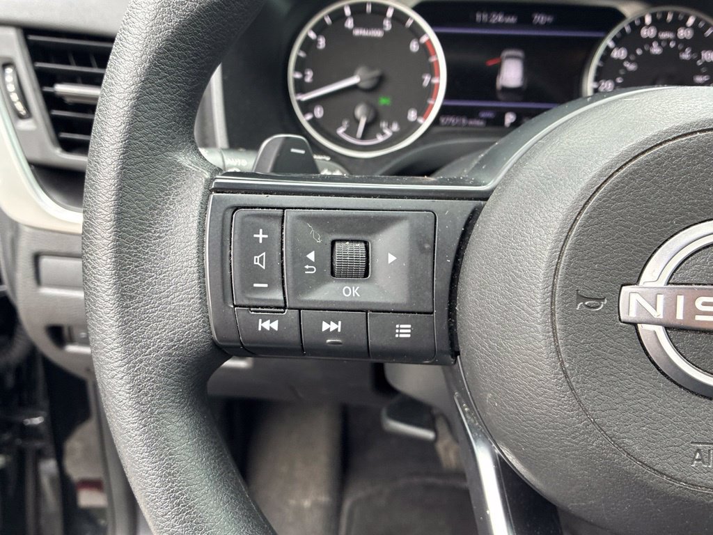 Used 2024 Nissan Rogue S AWD/4WD image 29