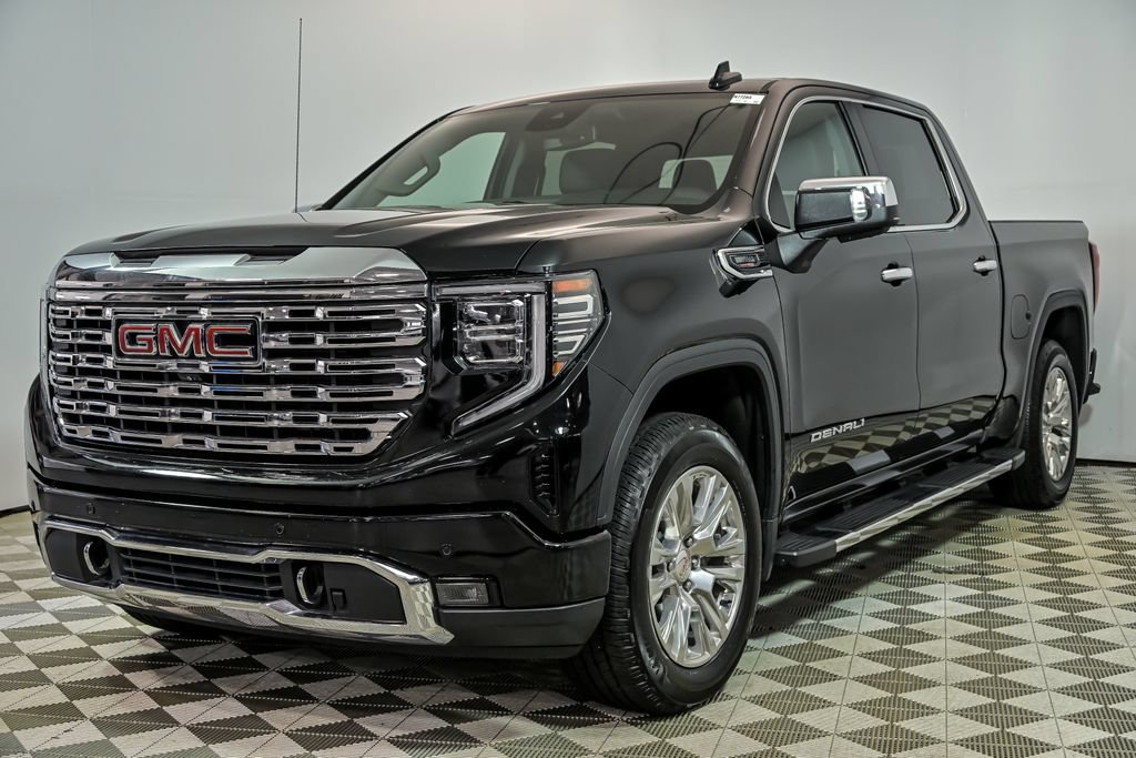 Used 2023 GMC Sierra 1500 Denali AWD/4WD image 5