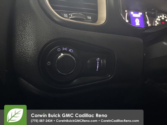 Used 2016 Jeep Renegade Sport w/ Power & Air Group image 28