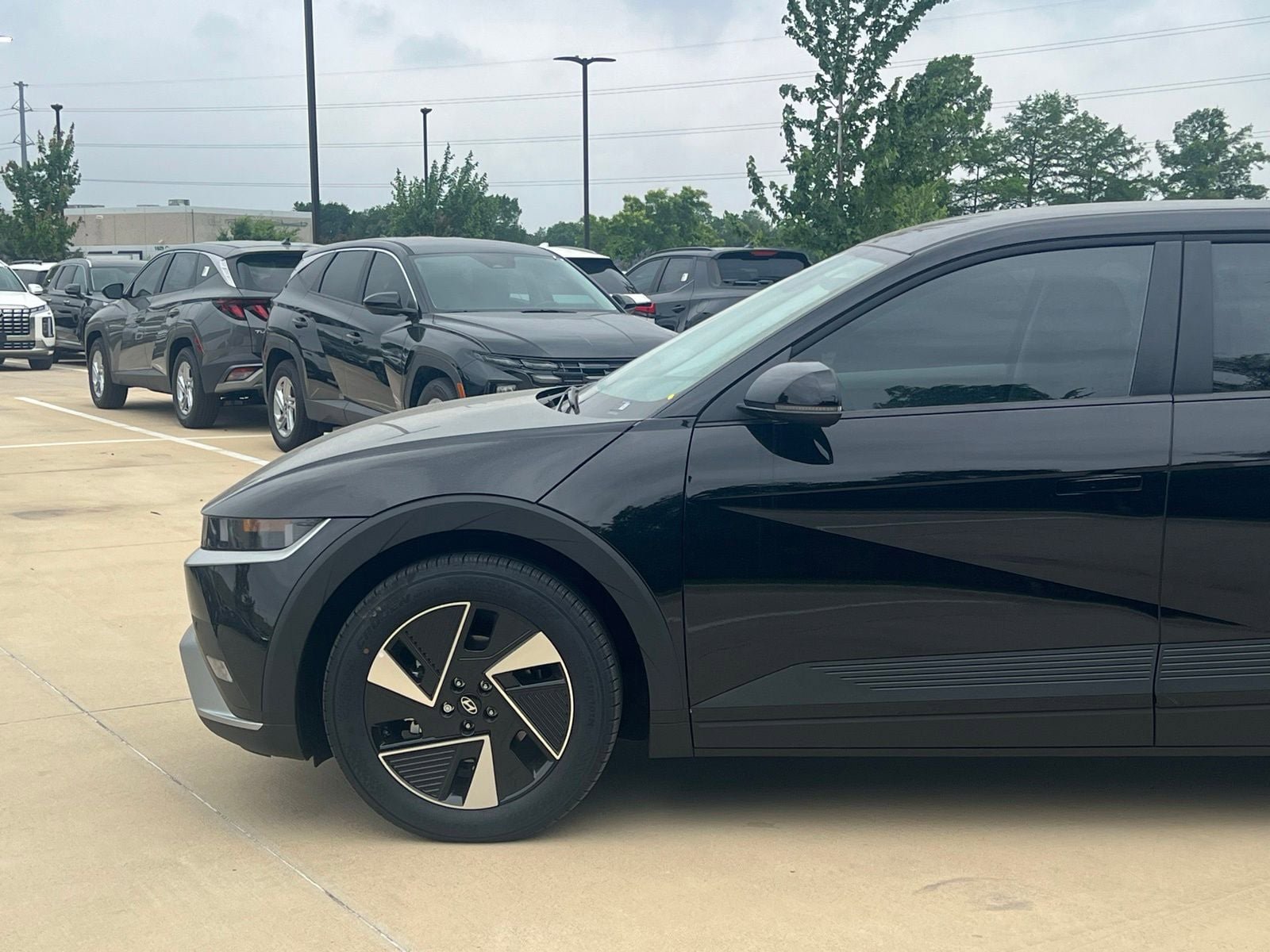 New 2026 Hyundai Ioniq 5 SEL RWD image 7