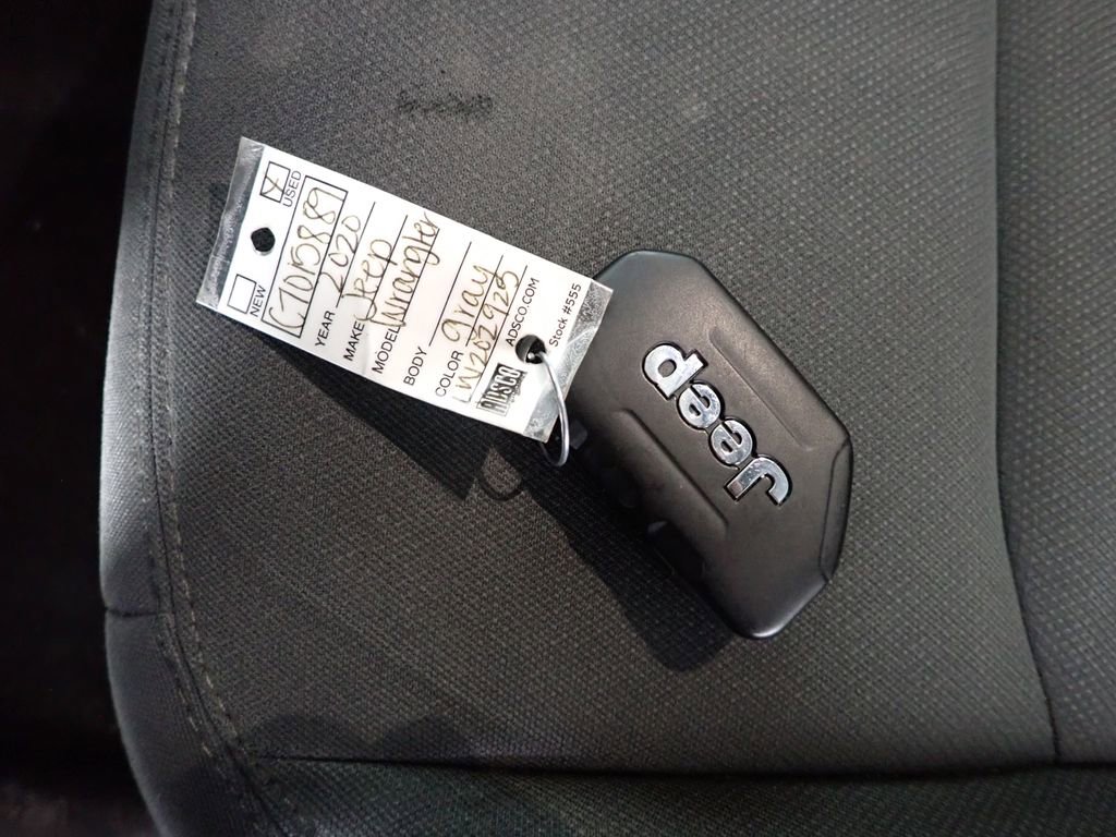 Used 2020 Jeep Wrangler Sport AWD/4WD image 47