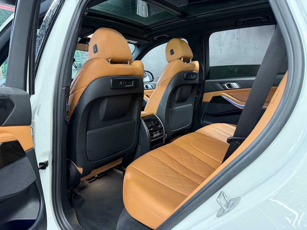Used 2023 BMW X5 xDrive40i AWD/4WD image 31