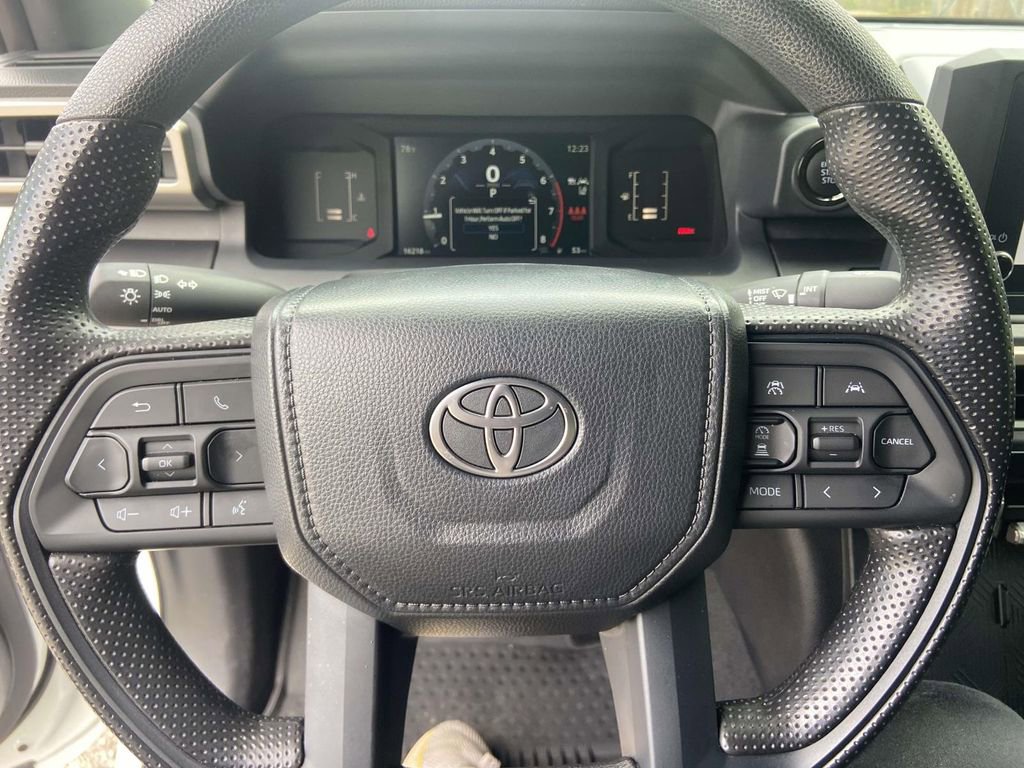 Used 2024 Toyota Tacoma SR image 33