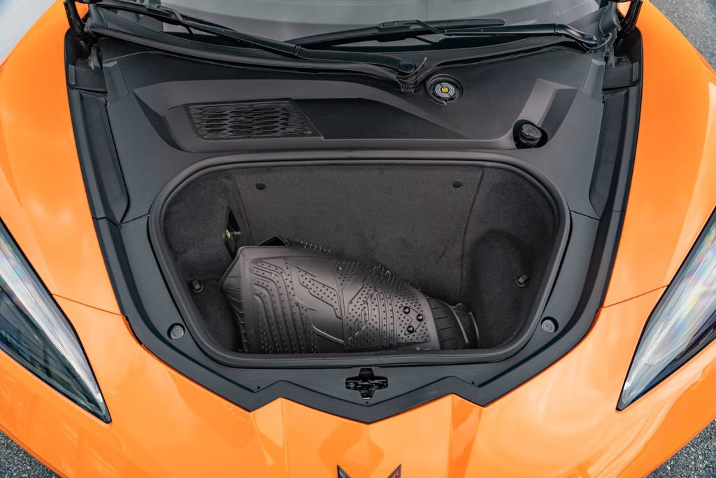 Used 2022 Chevrolet Corvette Stingray Premium Cpe w/ Z51 Performance Package RWD image 13